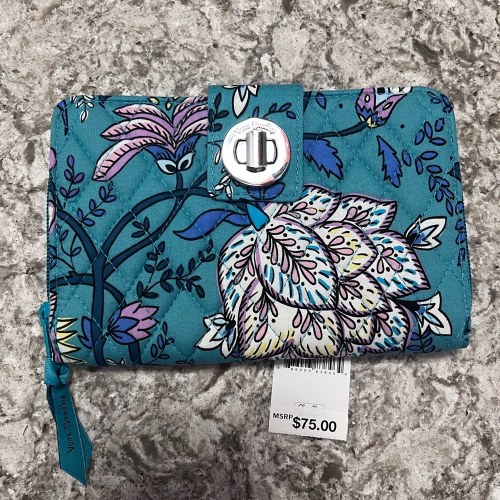 Vera Bradley wallet